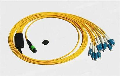 南川区MPO-LC分支光缆有哪些特性 mpo线缆厂家直发无中间商